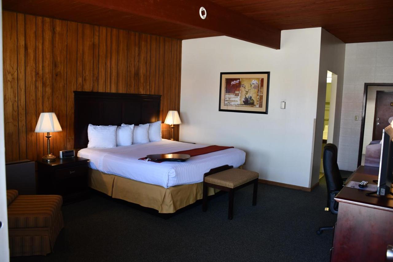 Prairie Hotel